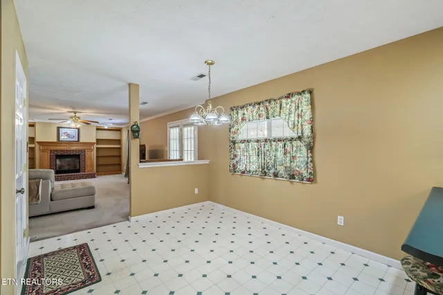 $410,000 | 337 Nicely Trail, Powell, TN 37849