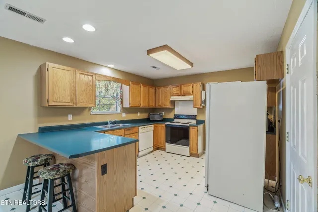 $410,000 | 337 Nicely Trail, Powell, TN 37849