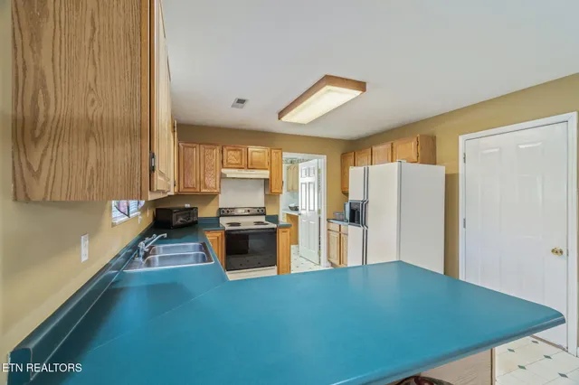 $410,000 | 337 Nicely Trail, Powell, TN 37849