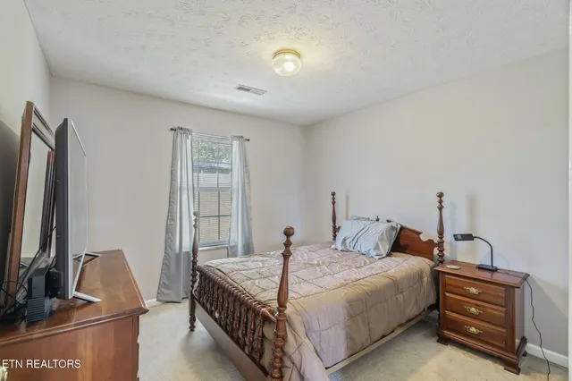 $410,000 | 337 Nicely Trail, Powell, TN 37849