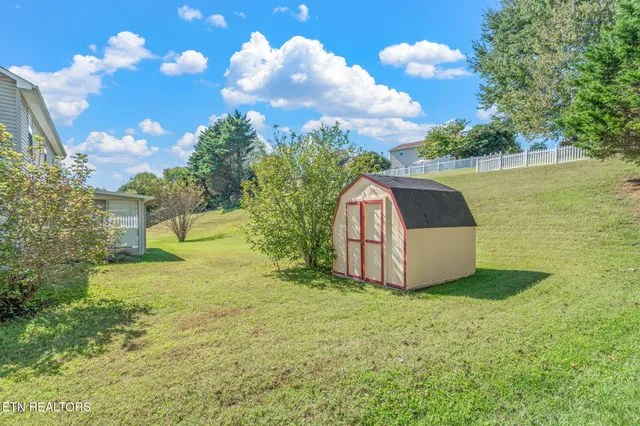 $410,000 | 337 Nicely Trail, Powell, TN 37849