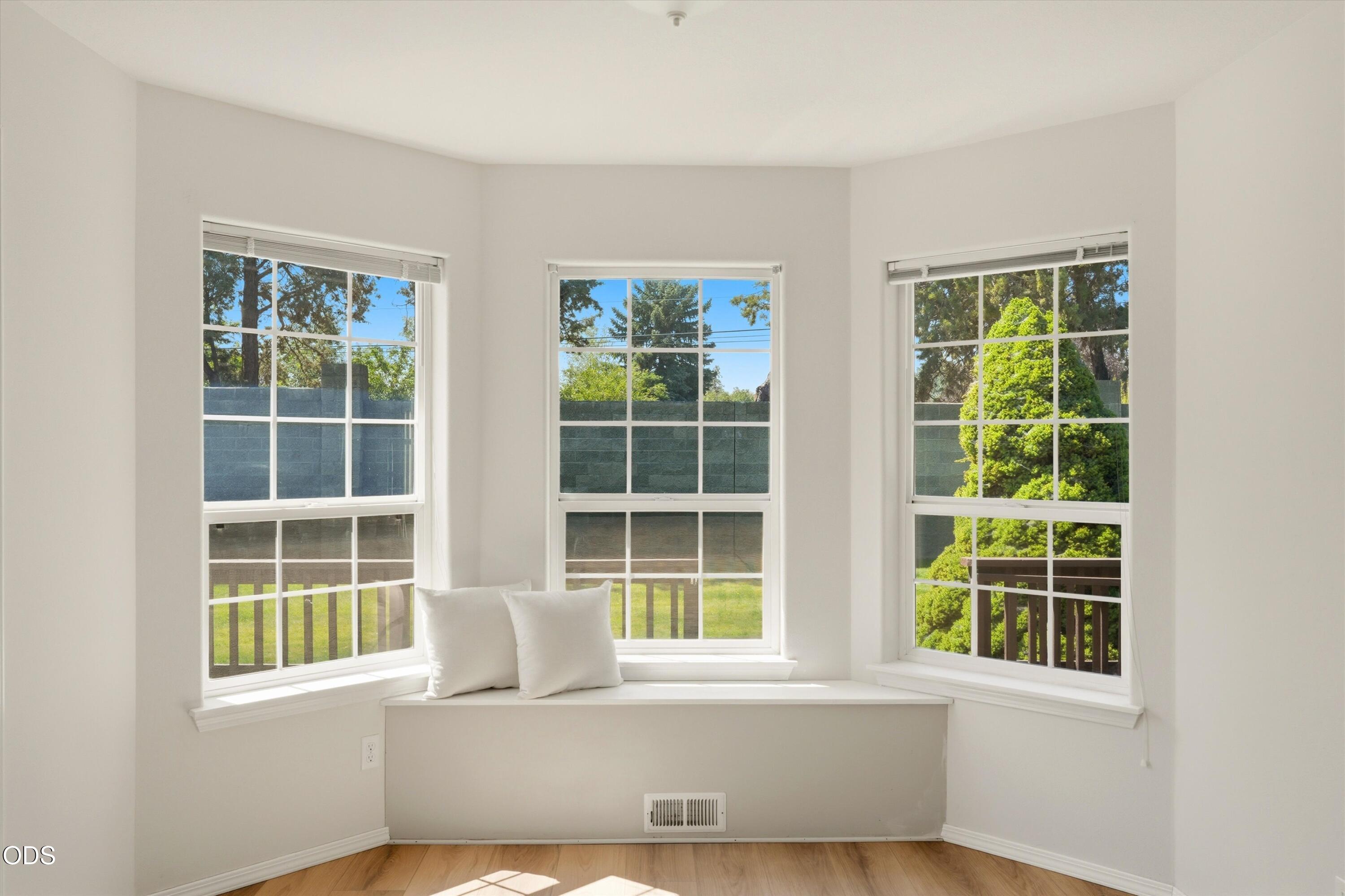 3389 Northeast Stonebrook Loop Bend, OR 97701 - Photo 20 of 55 Gallery Image 20