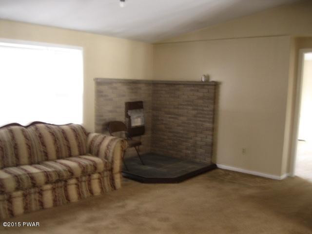 3194 Northgate Road Lake Ariel, PA 18436 - Photo 3 of 20