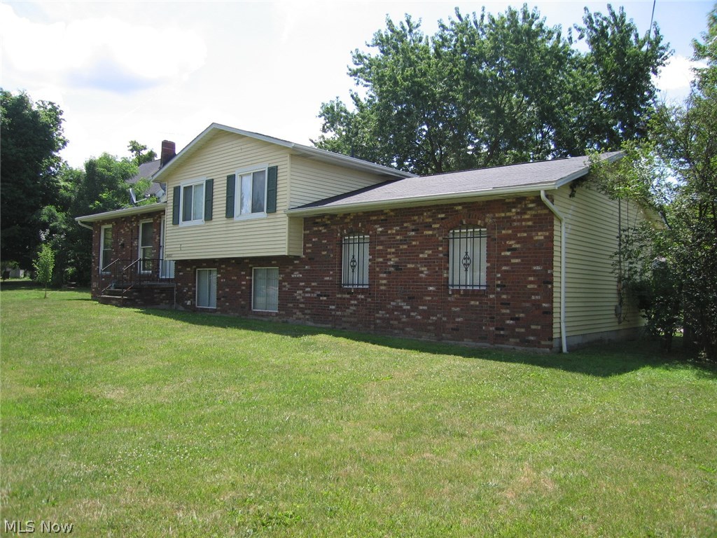 4482 Center Road Brunswick, OH 44212 - Photo 1 of 20 Gallery Image 1