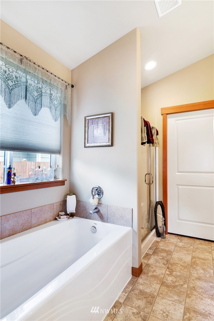 1805 Tundra Loop Mount Vernon, WA 98273 - Photo 14 of 20