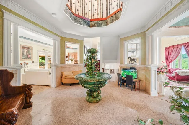 $799,900 | 19534 Longview Drive, Lawrenceburg, IN 47025