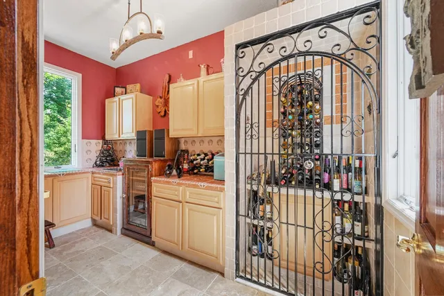 $799,900 | 19534 Longview Drive, Lawrenceburg, IN 47025