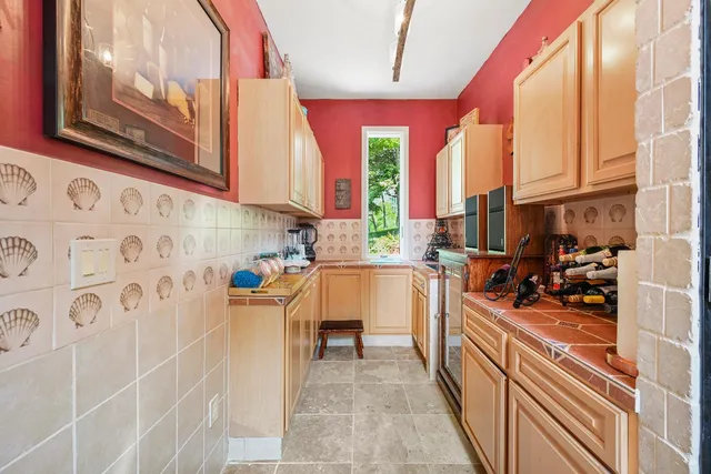 $799,900 | 19534 Longview Drive, Lawrenceburg, IN 47025