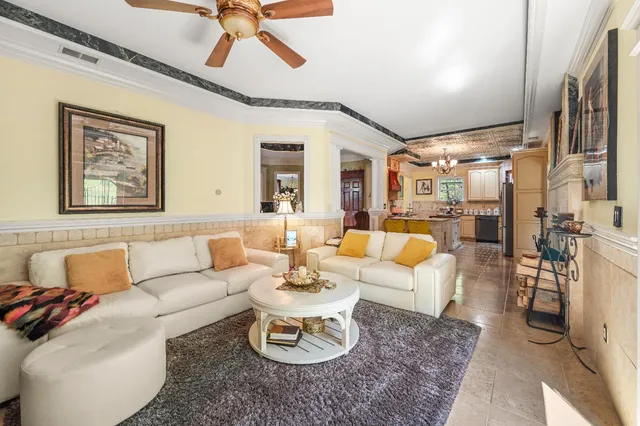 $799,900 | 19534 Longview Drive, Lawrenceburg, IN 47025