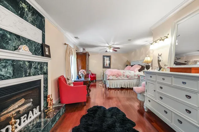 $799,900 | 19534 Longview Drive, Lawrenceburg, IN 47025