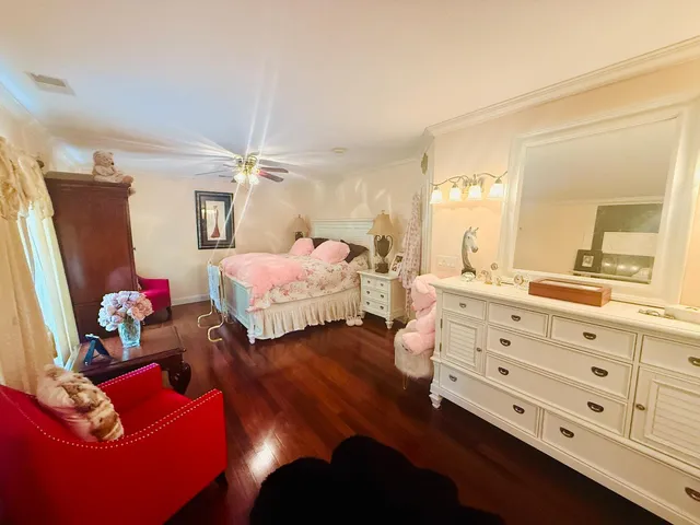 $799,900 | 19534 Longview Drive, Lawrenceburg, IN 47025