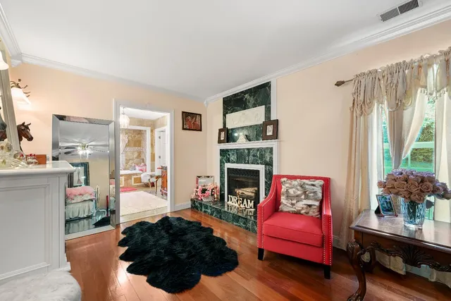 $799,900 | 19534 Longview Drive, Lawrenceburg, IN 47025