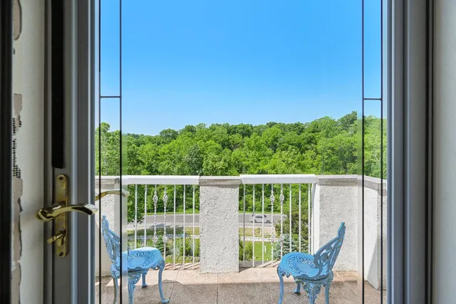 $799,900 | 19534 Longview Drive, Lawrenceburg, IN 47025