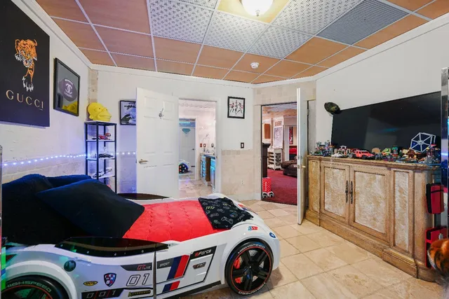 $799,900 | 19534 Longview Drive, Lawrenceburg, IN 47025