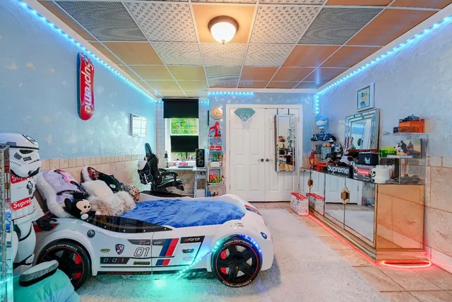 $799,900 | 19534 Longview Drive, Lawrenceburg, IN 47025