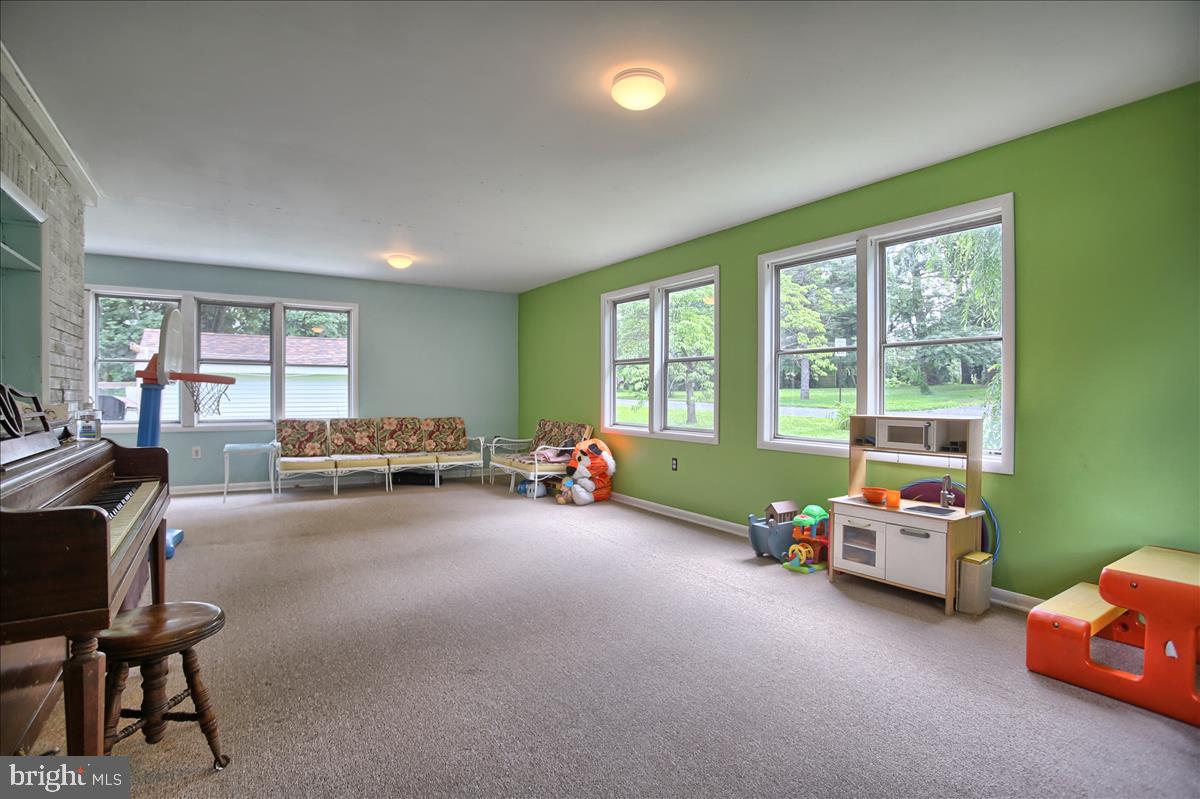 4030 West Hopewell Road Center Valley, PA 18034 - Photo 29 of 33 Gallery Image 29