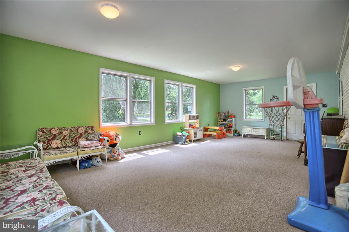 4030 West Hopewell Road Center Valley, PA 18034 - Photo 30 of 33 Gallery Image 30