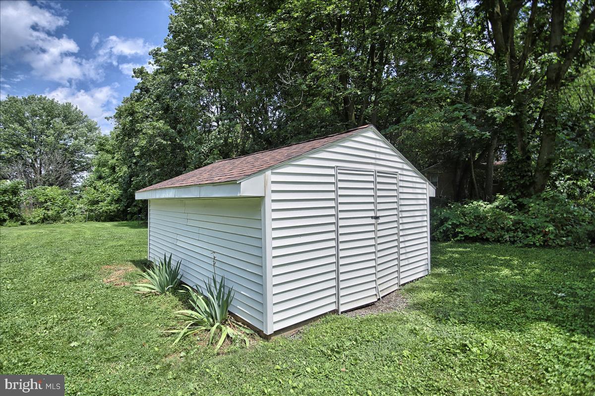 4030 West Hopewell Road Center Valley, PA 18034 - Photo 9 of 33 Gallery Image 9