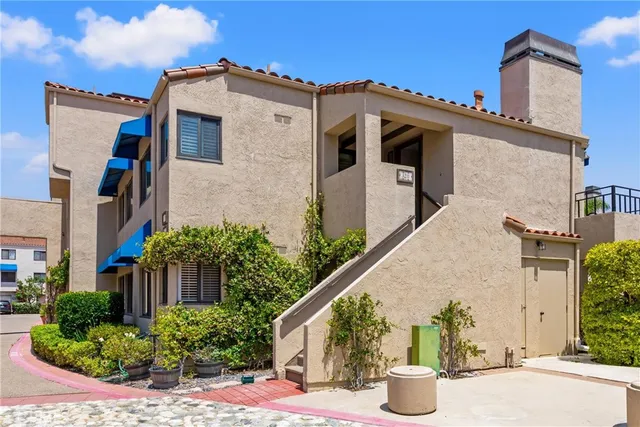 $4,200 | 3211 Anne Circle, Unit CI102, Huntington Beach, CA 92649