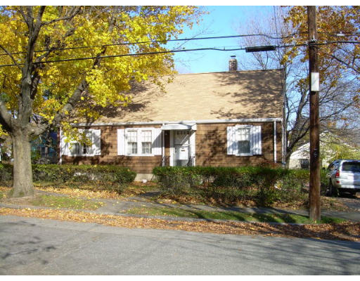 20 Brandon Road Worcester, MA 01606 - Photo 1 of 6 Gallery Image 1