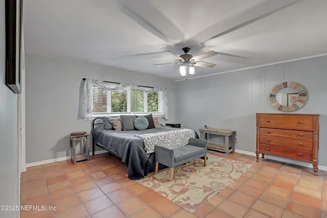 a view of a field with trees