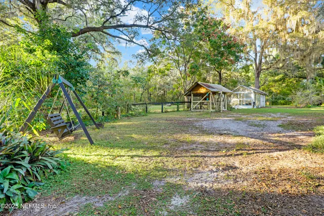 $475,000 | 4704 Northeast 255th Drive, Melrose, FL 32666