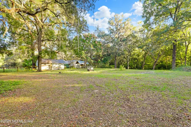 $475,000 | 4704 Northeast 255th Drive, Melrose, FL 32666