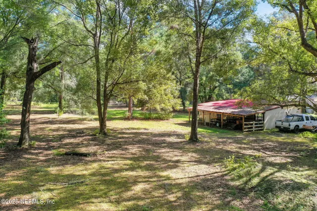 $475,000 | 4704 Northeast 255th Drive, Melrose, FL 32666