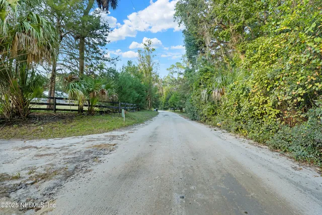 $475,000 | 4704 Northeast 255th Drive, Melrose, FL 32666