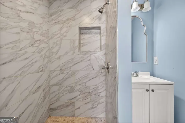 $450,000 | 150 Jefferson River Road, Athens, GA 30607