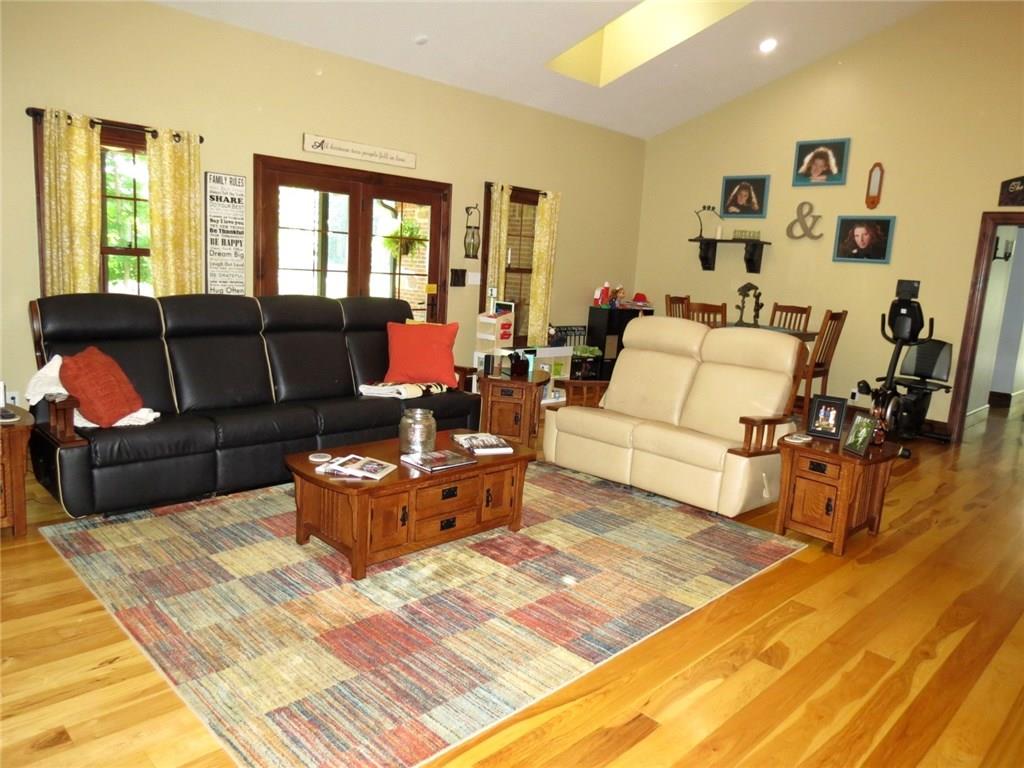 5550 West Lowell Road Columbus, IN 47201 - Photo 9 of 56