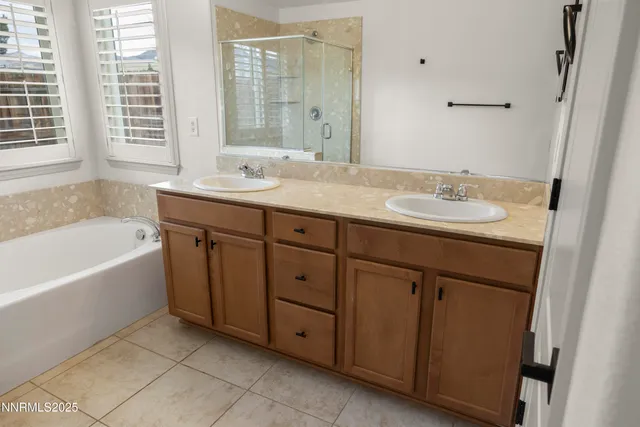 $529,900 | 138 Bethpage Drive, Dayton, NV 89403