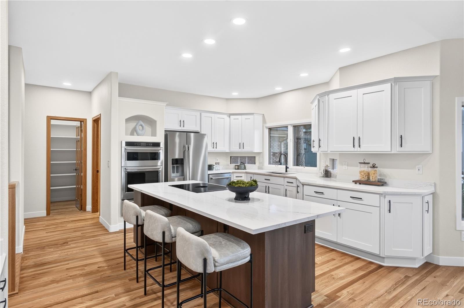 1247 Jesse Court Highlands Ranch, CO 80126 - Photo 14 of 49