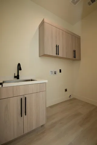 $1,174,950 | 10318 Fox Borough Drive, Oakdale, CA 95361