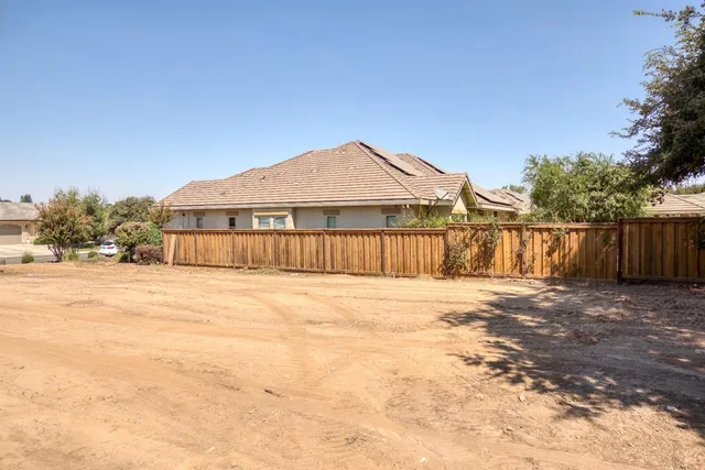 $1,174,950 | 10318 Fox Borough Drive, Oakdale, CA 95361