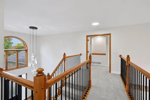 $625,000 | 639 Carver Bluffs Parkway, Carver, MN 55315