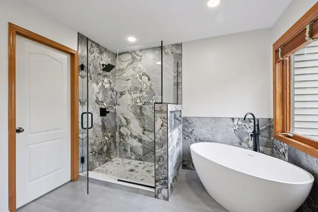 $625,000 | 639 Carver Bluffs Parkway, Carver, MN 55315