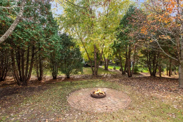 $625,000 | 639 Carver Bluffs Parkway, Carver, MN 55315