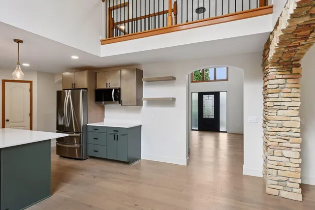 $625,000 | 639 Carver Bluffs Parkway, Carver, MN 55315