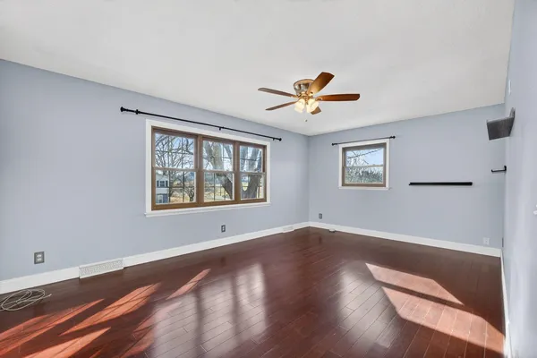 $180,000 | 503 Bush Street, Reynolds, IL 61279