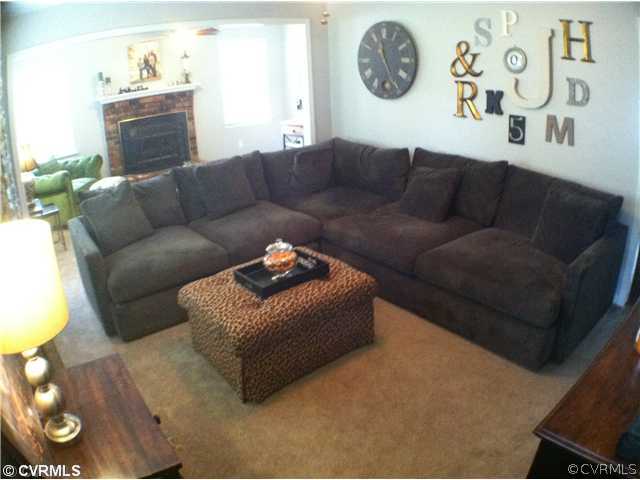 10430 Ambridge Road Chesterfield, VA 23832 - Photo 2 of 18 a living room with furniture and a wooden floor