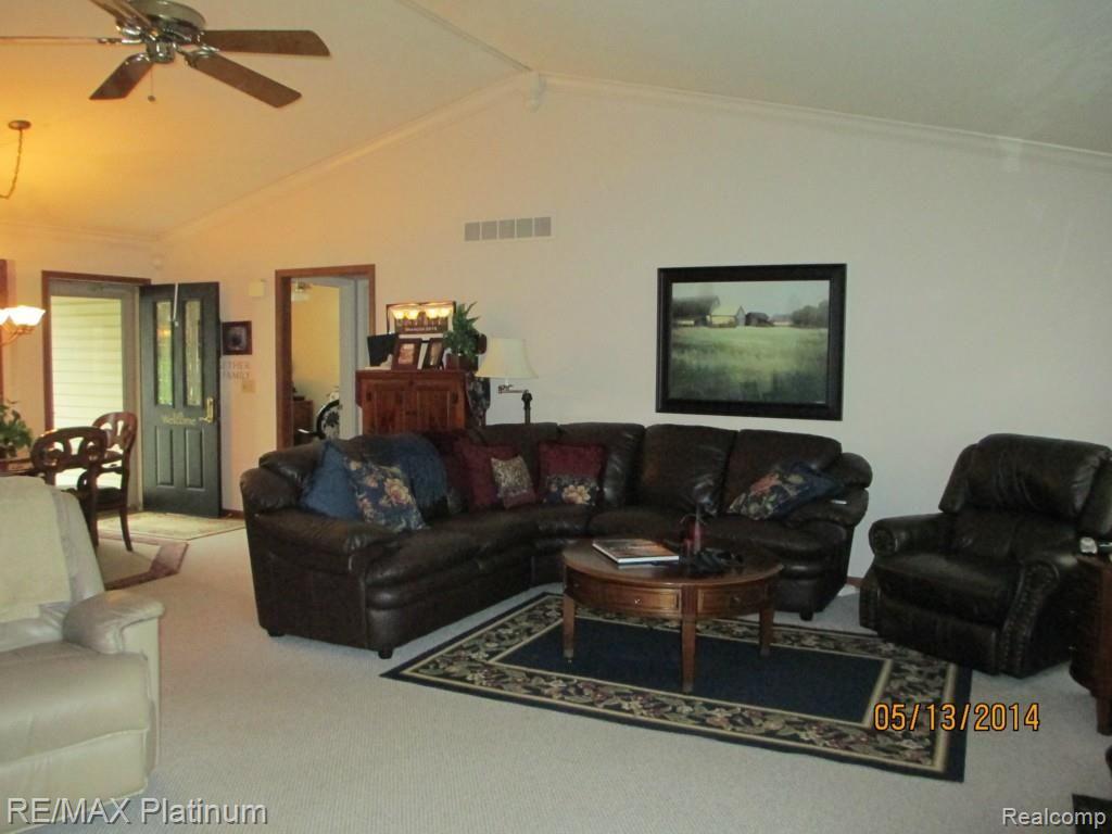 2450 Pollock Road Grand Blanc, MI 48439 - Photo 18 of 27 2450 Pollock 013 - Copy.jpg