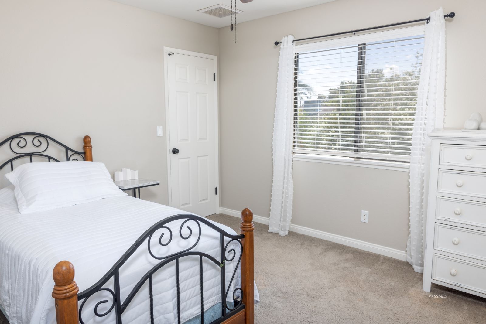 517 Scott Street Ridgecrest, CA 93555 - Photo 17 of 40 Gallery Image 17