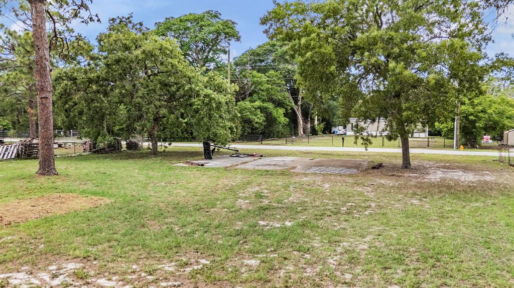 9739 Ray Street Hudson, FL 34669 - Photo 5 of 36 a swimming pool view