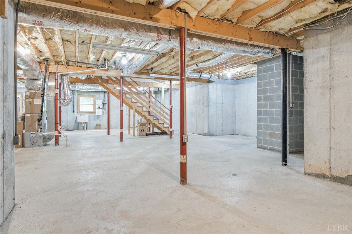 530 Patteson School Road Appomattox, VA 24522 - Photo 34 of 45 a view of an entrance of the building