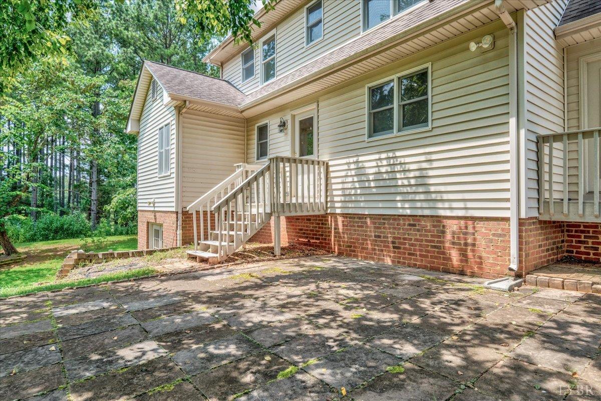 530 Patteson School Road Appomattox, VA 24522 - Photo 36 of 45 a view of a house with a yard