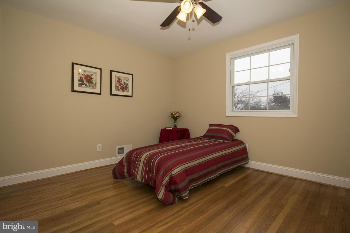 8923 Parlo Road Baltimore, MD 21236 - Photo 18 of 25 Bedroom