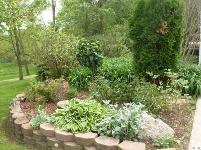 4851 Winding Way Howell, MI 48843 - Photo 7 of 47 P1020725.JPG