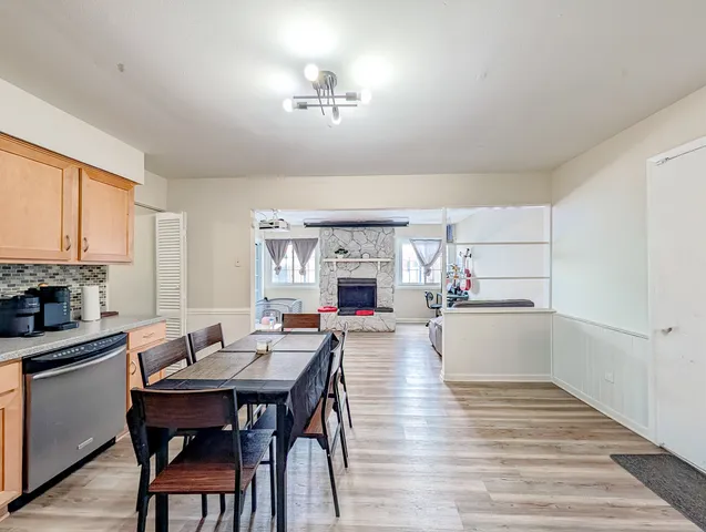 $301,500 | 811 Beech Drive, Bolingbrook, IL 60440