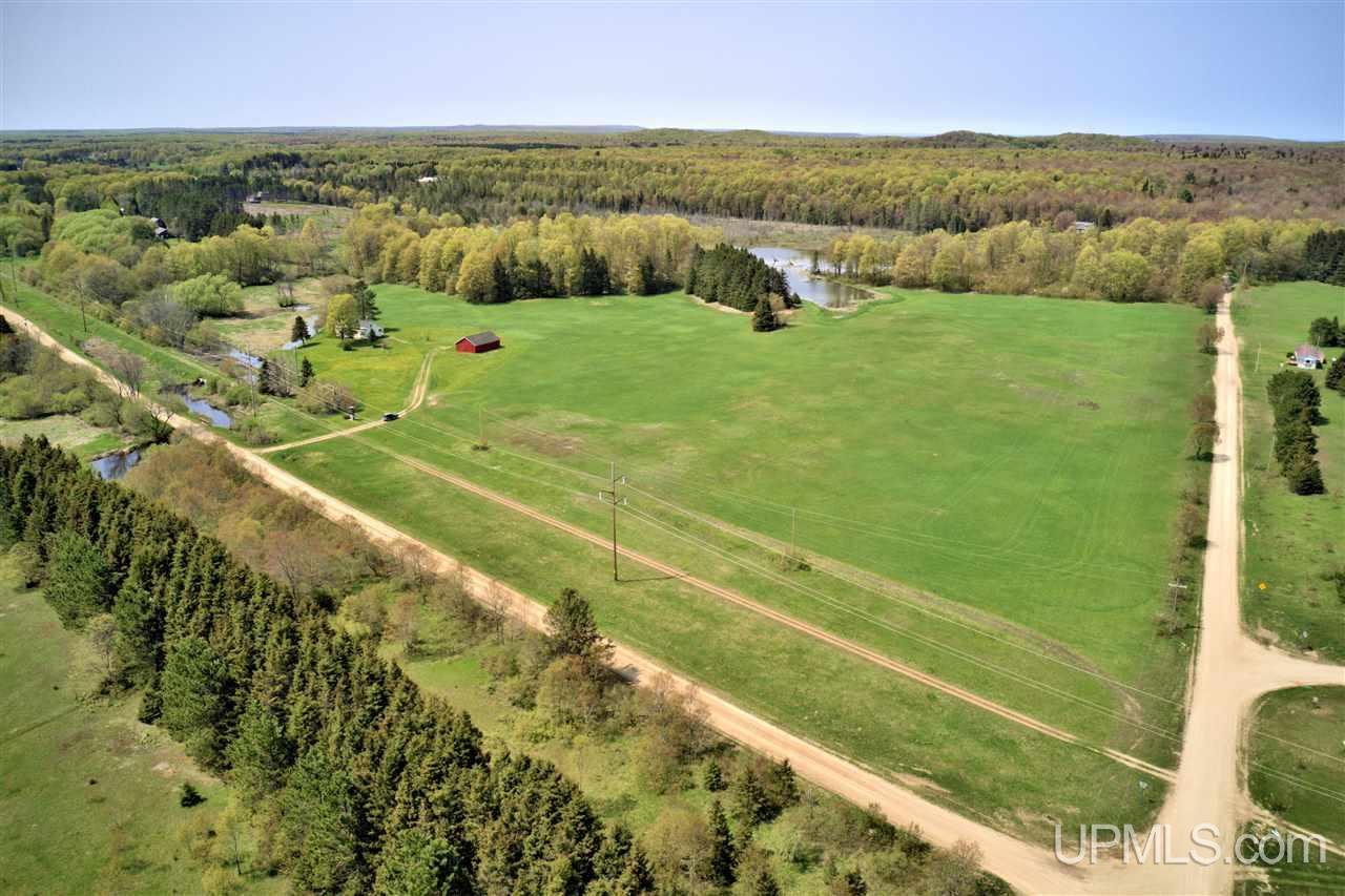 E4756 Slapneck Road Munising, MI 49862 - Photo 2 of 32 Gallery Image 2